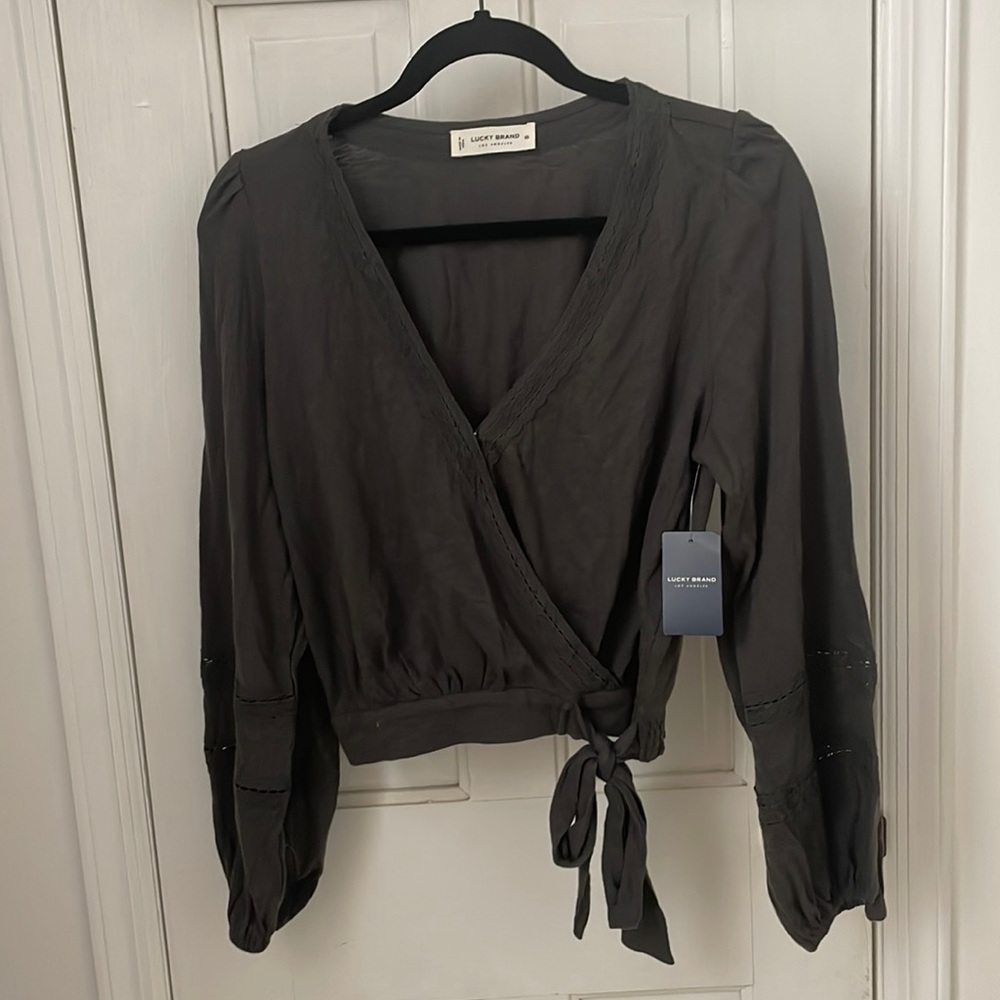 Lucky Brand - Long Sleeve Crop with tie